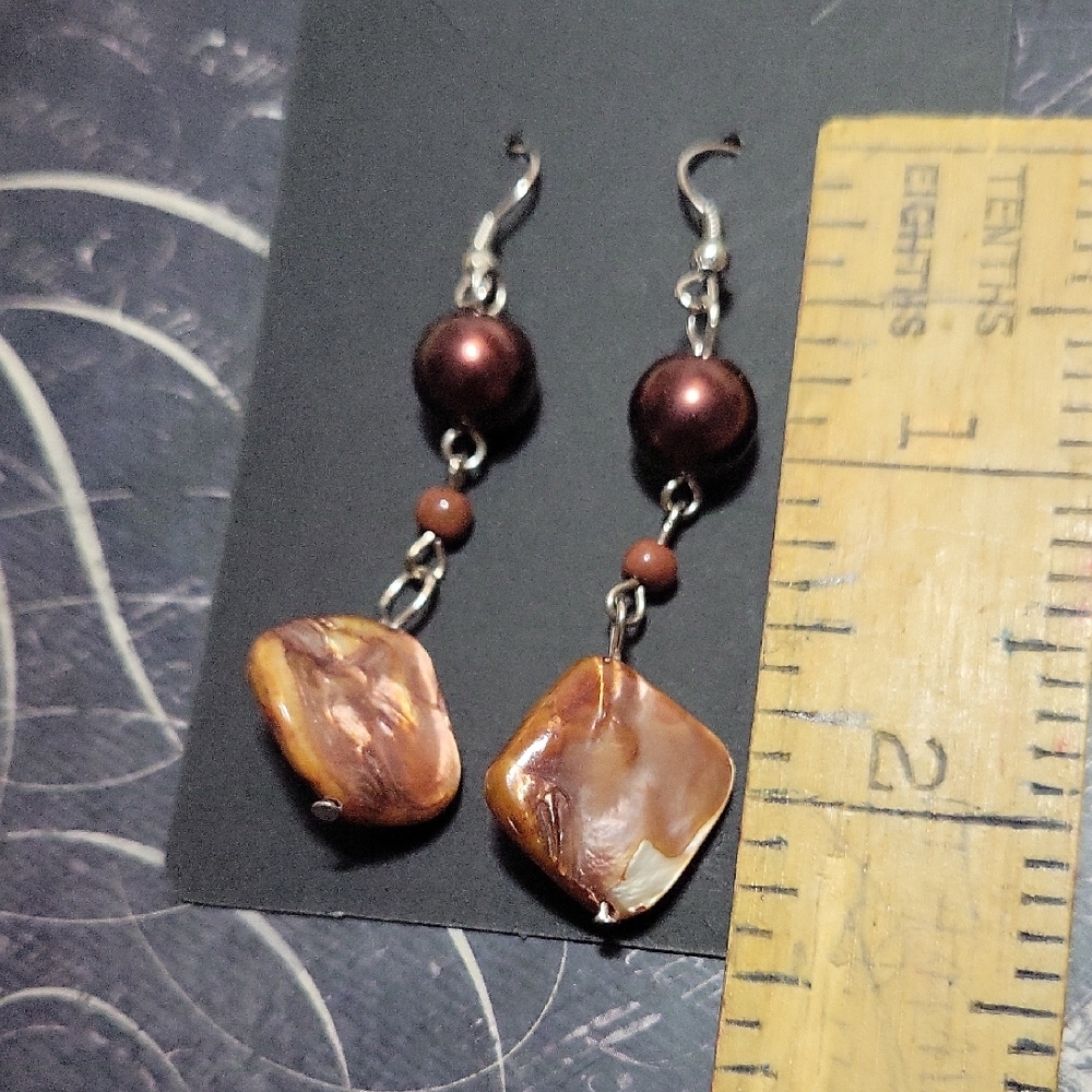 Pearl & Shell Dangling Earrings
